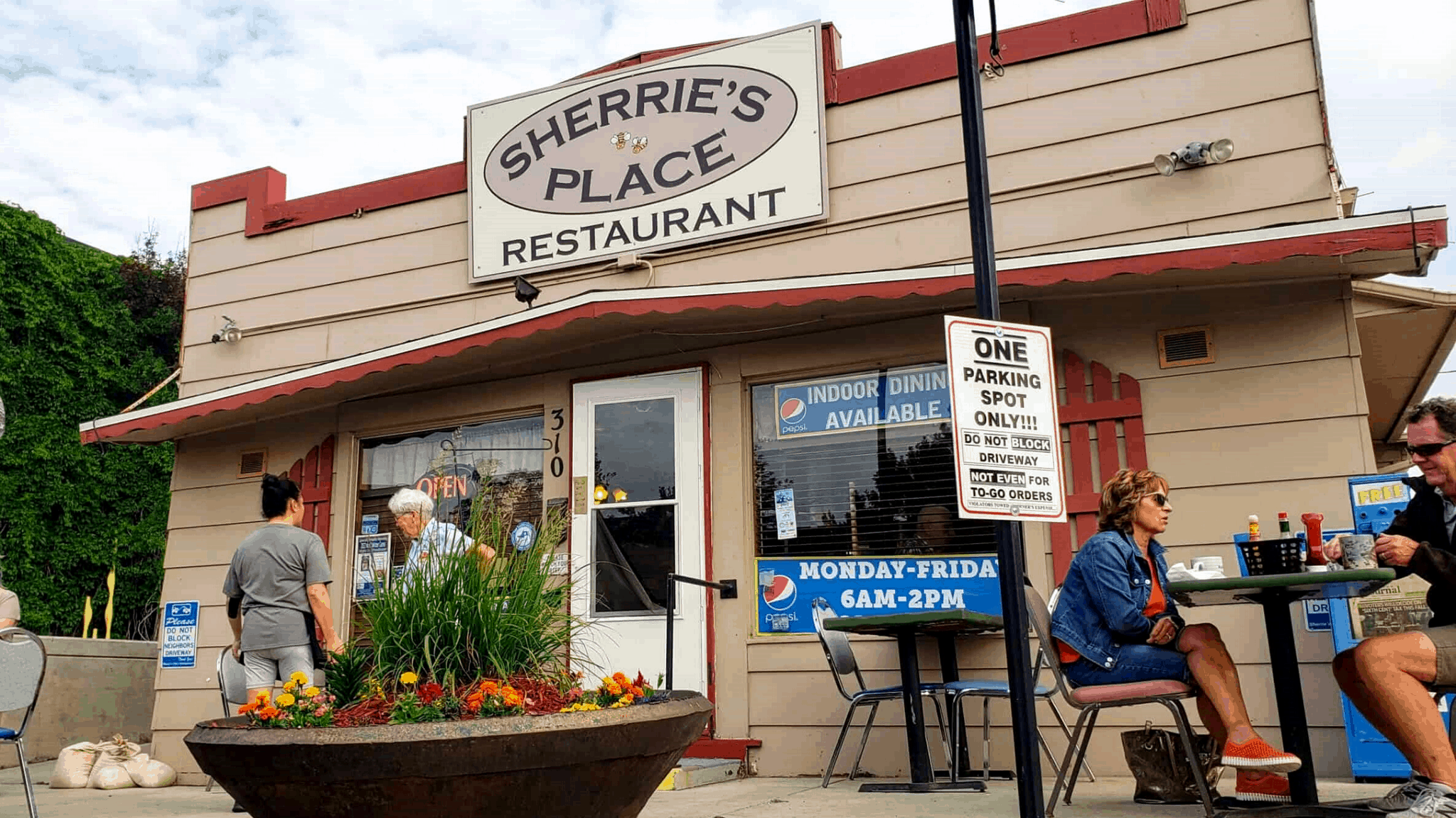 Sherrie's Place is the perfect breakfast spot for a Couple's Getaway in Casper, Wyoming